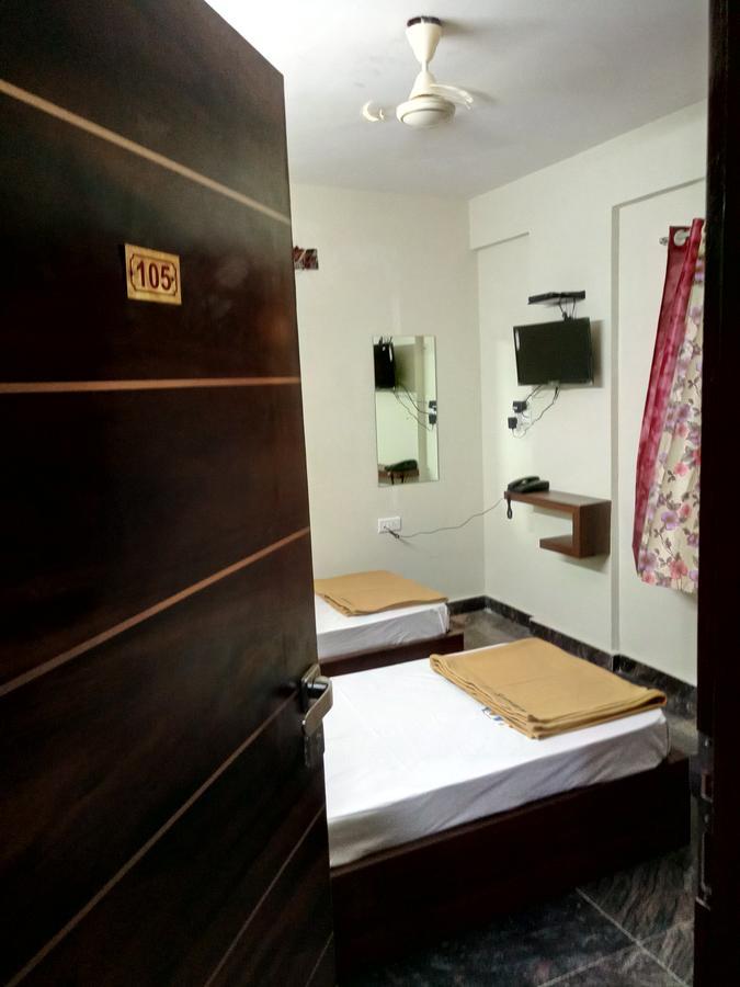 Sapphire Stay Bangalore Buitenkant foto