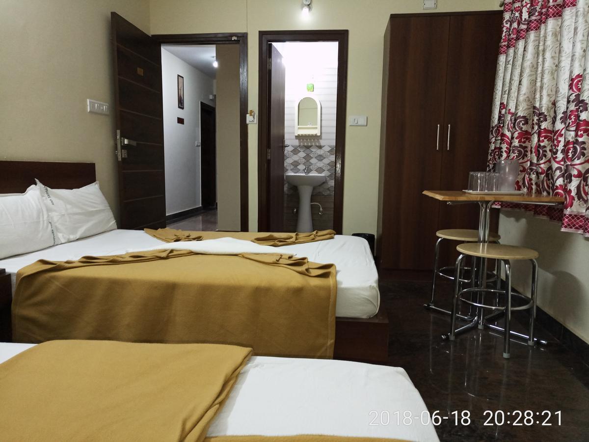 Sapphire Stay Bangalore Buitenkant foto