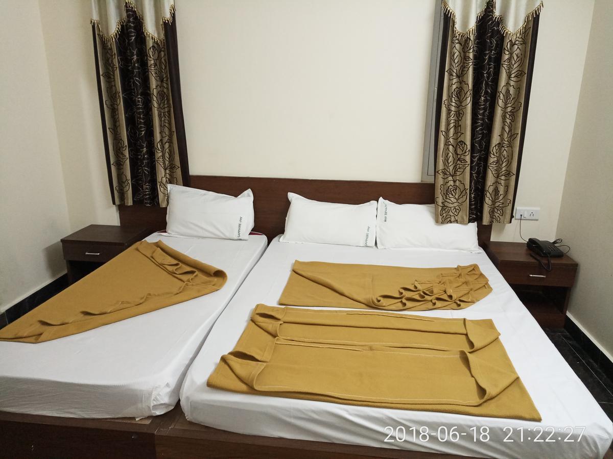 Sapphire Stay Bangalore Buitenkant foto