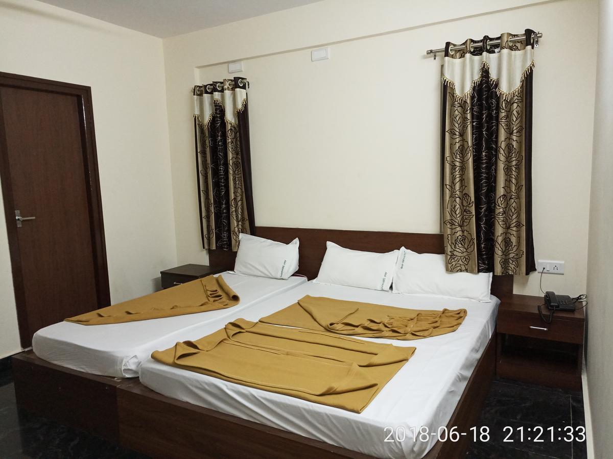 Sapphire Stay Bangalore Buitenkant foto