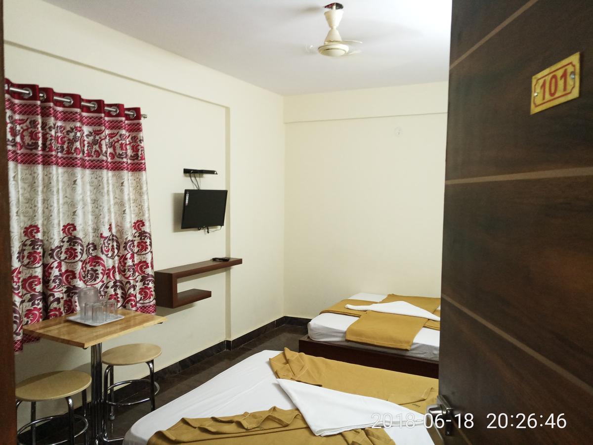 Sapphire Stay Bangalore Buitenkant foto