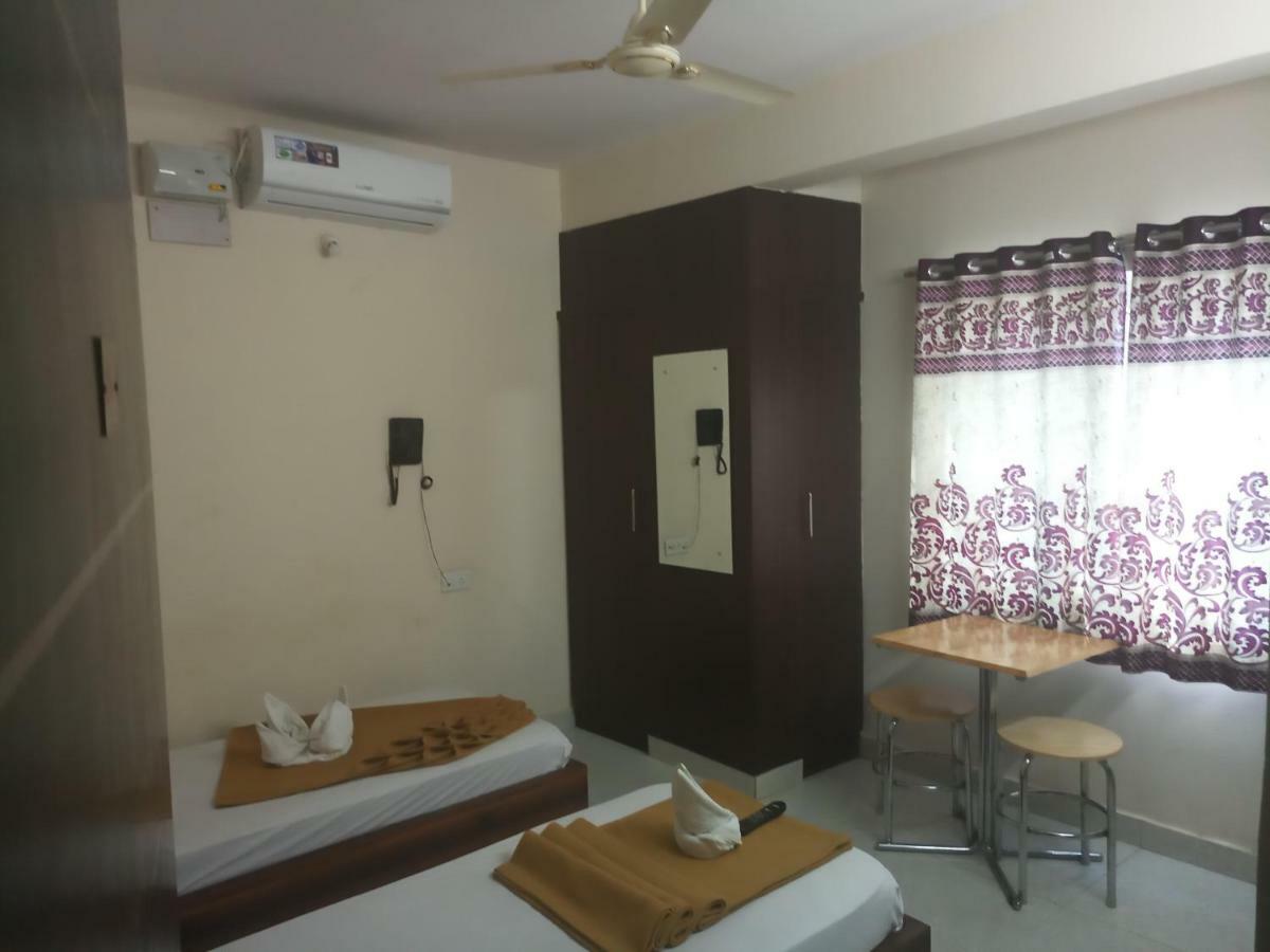 Sapphire Stay Bangalore Buitenkant foto